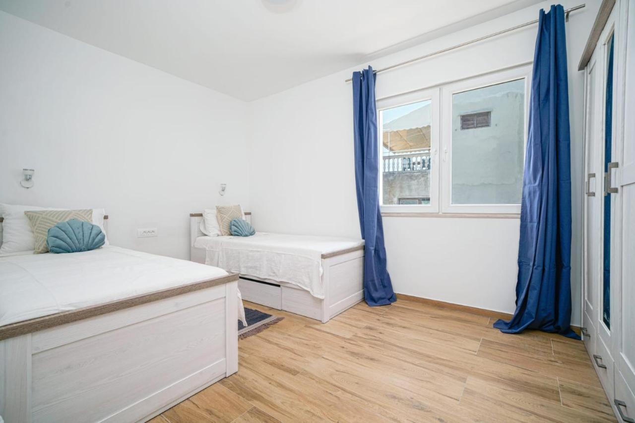Pina Tourist Apartments Vodice Kültér fotó